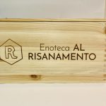Cassa_legno _Enoteca_Al Risanamento"